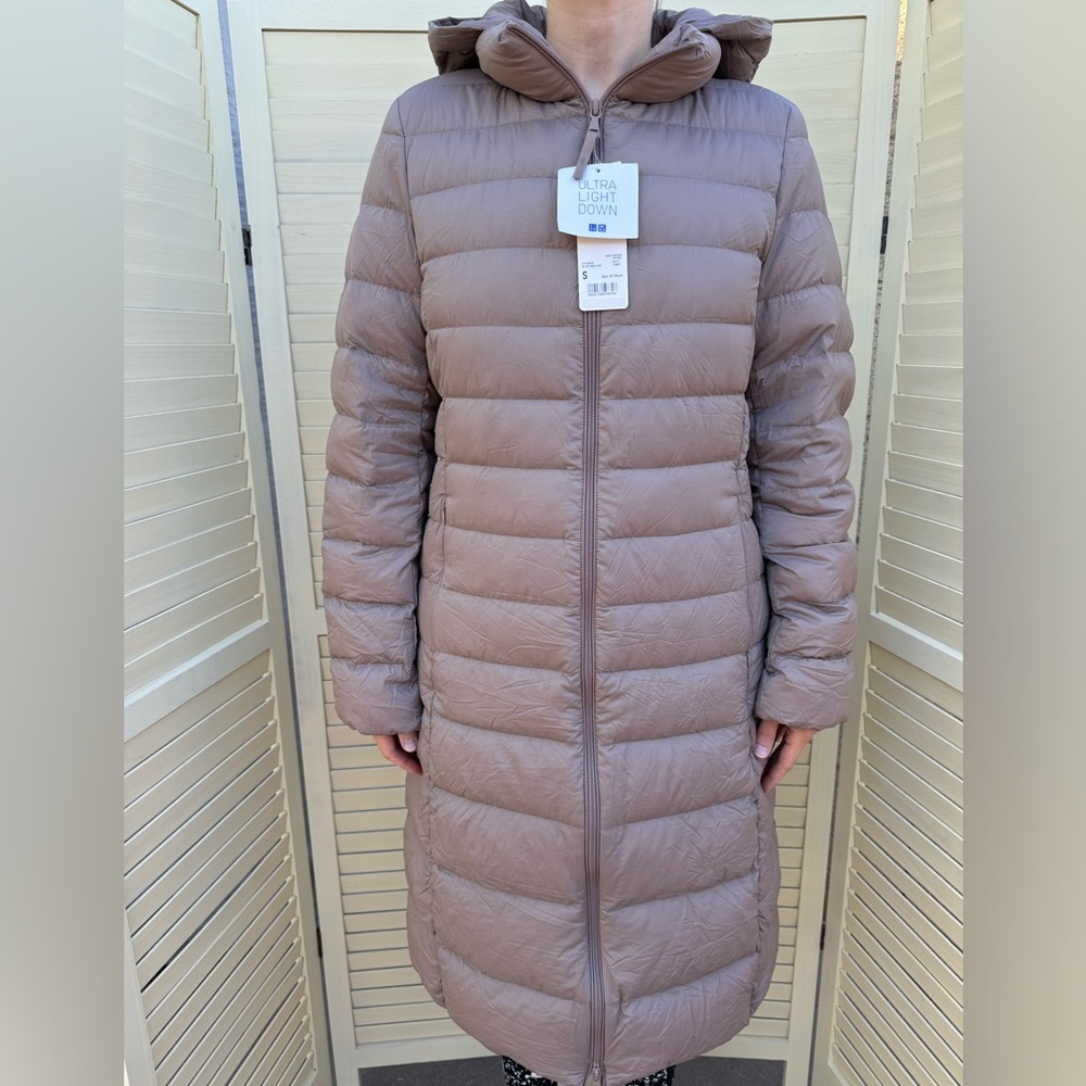 Uniqlo Ultra Light Down Coat / Jacket

Size: Small

Brand New, never worn!